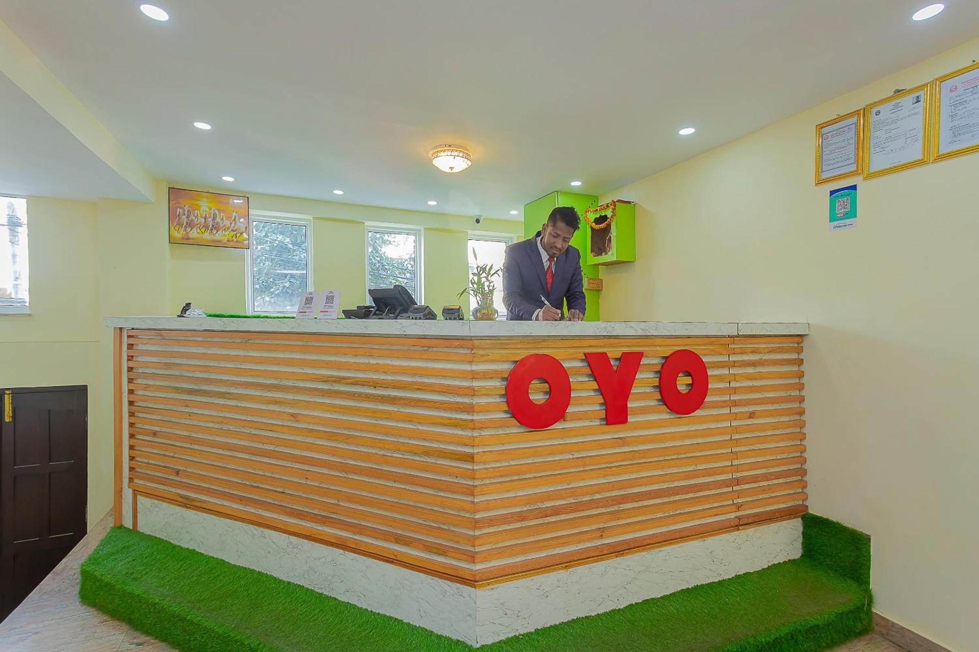 Oyo 798 Euphoria Inn Kathmandu Exterior photo